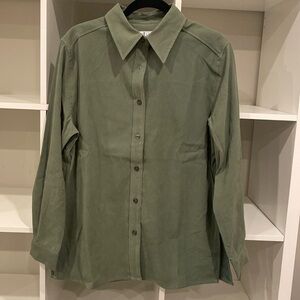 New, no tags: Denim & Co. green button-up shirt, size S